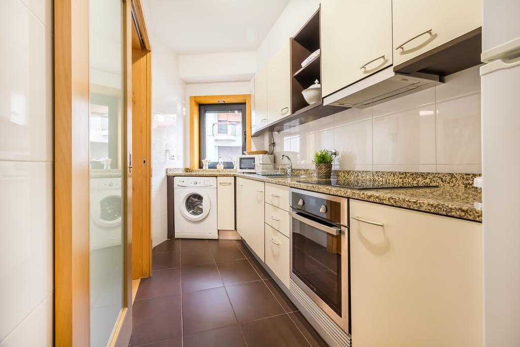 Camoes Executive Flat Appartement Porto Buitenkant foto